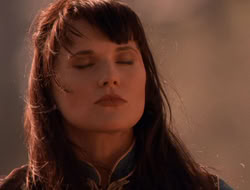 extant_XenaWarriorPrincess_5x07-BackInTheBottle_3276