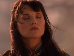 extant_XenaWarriorPrincess_5x07-BackInTheBottle_3285