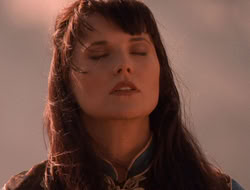 extant_XenaWarriorPrincess_5x07-BackInTheBottle_3320
