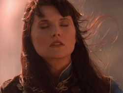 extant_XenaWarriorPrincess_5x07-BackInTheBottle_3375