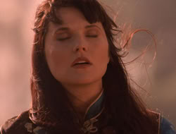 extant_XenaWarriorPrincess_5x07-BackInTheBottle_3376