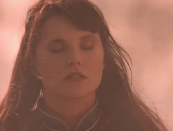 extant_XenaWarriorPrincess_5x07-BackInTheBottle_3383