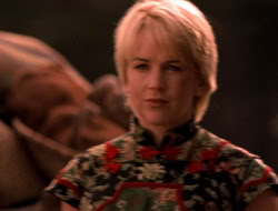 extant_XenaWarriorPrincess_5x07-BackInTheBottle_3525