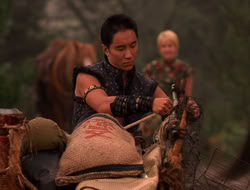 extant_XenaWarriorPrincess_5x07-BackInTheBottle_3588