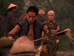 extant_XenaWarriorPrincess_5x07-BackInTheBottle_3590
