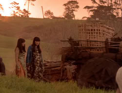 extant_XenaWarriorPrincess_5x07-BackInTheBottle_3679