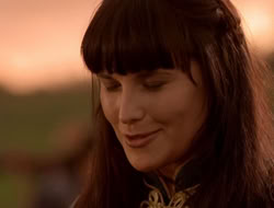 extant_XenaWarriorPrincess_5x07-BackInTheBottle_3731