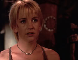 extant_XenaWarriorPrincess_5x20_Livia_00753