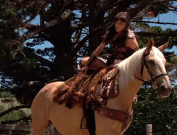extant_XenaWarriorPrincess_5x20_Livia_00864