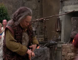 extant_XenaWarriorPrincess_5x20_Livia_01639