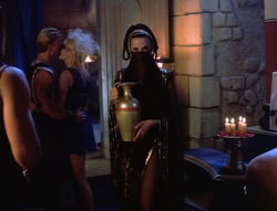 extant_XenaWarriorPrincess_5x20_Livia_02311