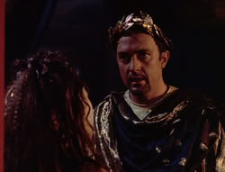 extant_XenaWarriorPrincess_5x20_Livia_02458