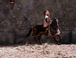 extant_XenaWarriorPrincess_5x20_Livia_03064
