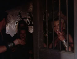 extant_XenaWarriorPrincess_5x20_Livia_03581