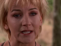 extant_XenaWarriorPrincess_5x21-Eve_02625