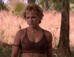 extant_XenaWarriorPrincess_5x21-Eve_02711