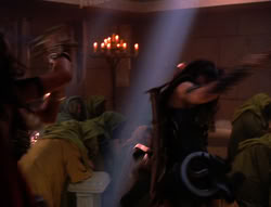 extant_XenaWarriorPrincess_5x21-Eve_03089