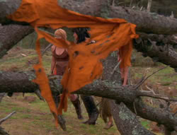 extant_XenaWarriorPrincess_6x01-ComingHome_00145