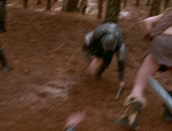 extant_XenaWarriorPrincess_6x01-ComingHome_00253