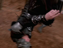 extant_XenaWarriorPrincess_6x01-ComingHome_00323