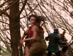 extant_XenaWarriorPrincess_6x01-ComingHome_00325