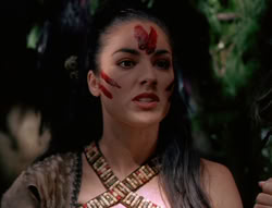 extant_XenaWarriorPrincess_6x01-ComingHome_00852