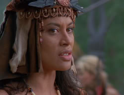 extant_XenaWarriorPrincess_6x01-ComingHome_02080