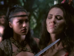 extant_XenaWarriorPrincess_6x01-ComingHome_02117