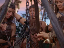 extant_XenaWarriorPrincess_6x01-ComingHome_02479