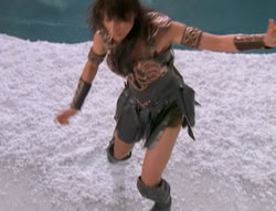 extant_XenaWarriorPrincess_6x01-ComingHome_03080