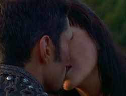 extant_XenaWarriorPrincess_6x01-ComingHome_03599