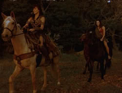 extant_XenaWarriorPrincess_6x02-TheHauntingOfAmphipolis_00057
