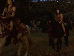 extant_XenaWarriorPrincess_6x02-TheHauntingOfAmphipolis_00058