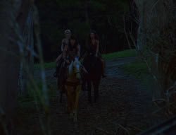 extant_XenaWarriorPrincess_6x02-TheHauntingOfAmphipolis_00071