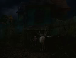 extant_XenaWarriorPrincess_6x02-TheHauntingOfAmphipolis_00113