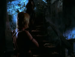 extant_XenaWarriorPrincess_6x02-TheHauntingOfAmphipolis_00168