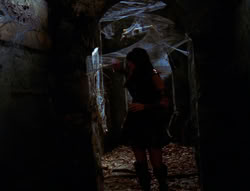 extant_XenaWarriorPrincess_6x02-TheHauntingOfAmphipolis_00199