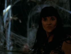 extant_XenaWarriorPrincess_6x02-TheHauntingOfAmphipolis_00200