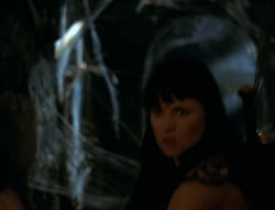 extant_XenaWarriorPrincess_6x02-TheHauntingOfAmphipolis_00207