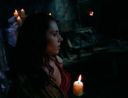extant_XenaWarriorPrincess_6x02-TheHauntingOfAmphipolis_00250