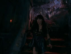 extant_XenaWarriorPrincess_6x02-TheHauntingOfAmphipolis_00294