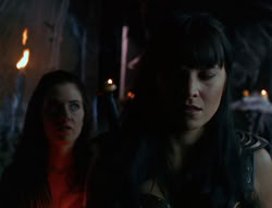 extant_XenaWarriorPrincess_6x02-TheHauntingOfAmphipolis_00481