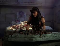 extant_XenaWarriorPrincess_6x02-TheHauntingOfAmphipolis_00625