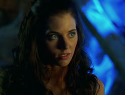 extant_XenaWarriorPrincess_6x02-TheHauntingOfAmphipolis_00693