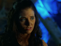 extant_XenaWarriorPrincess_6x02-TheHauntingOfAmphipolis_00702