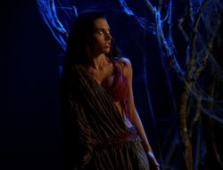 extant_XenaWarriorPrincess_6x02-TheHauntingOfAmphipolis_00737