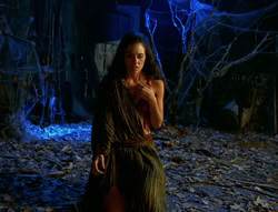 extant_XenaWarriorPrincess_6x02-TheHauntingOfAmphipolis_00775