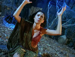 extant_XenaWarriorPrincess_6x02-TheHauntingOfAmphipolis_00845
