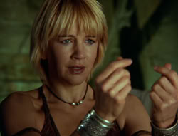 extant_XenaWarriorPrincess_6x02-TheHauntingOfAmphipolis_00856
