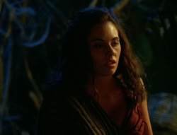 extant_XenaWarriorPrincess_6x02-TheHauntingOfAmphipolis_00867
